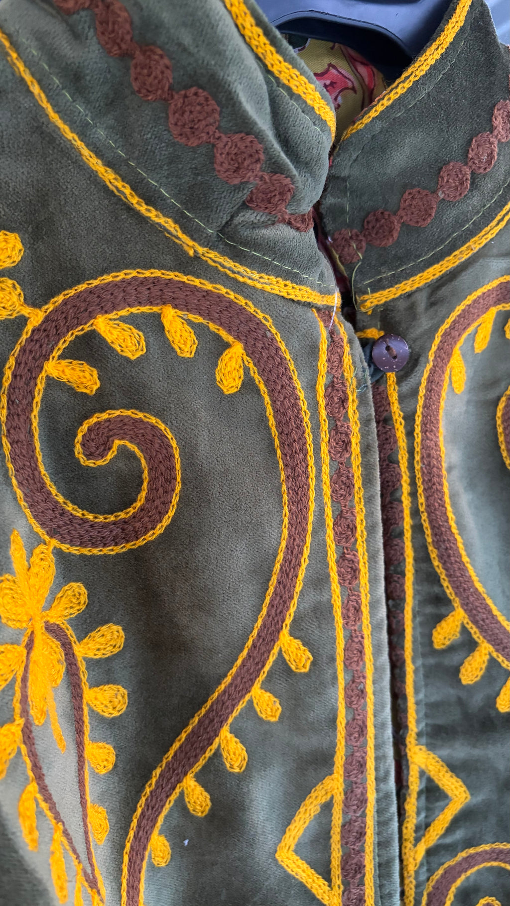 Chaqueta suzani caqui