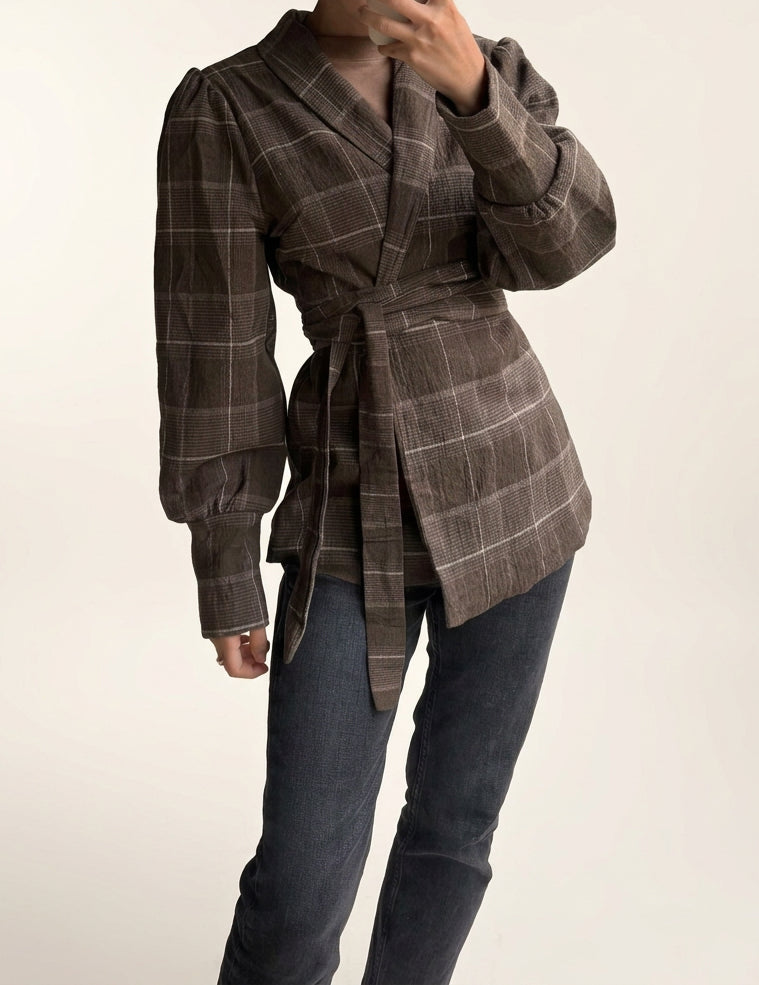 Blazer cuadros fajín marrón